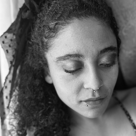 Meet your Posher, Brittany - Picture 1 of 1